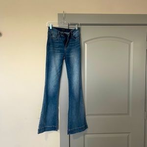 Brand new Judy blue flare Jeans size 5!